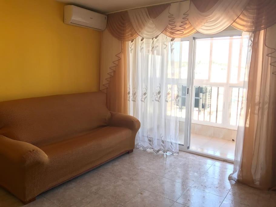 Apartamento Aitana.Esta A 2 Km De La Playa Andando Apartment Alicante Exterior foto