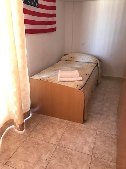 Apartamento Aitana.Esta A 2 Km De La Playa Andando Apartment Alicante Exterior foto